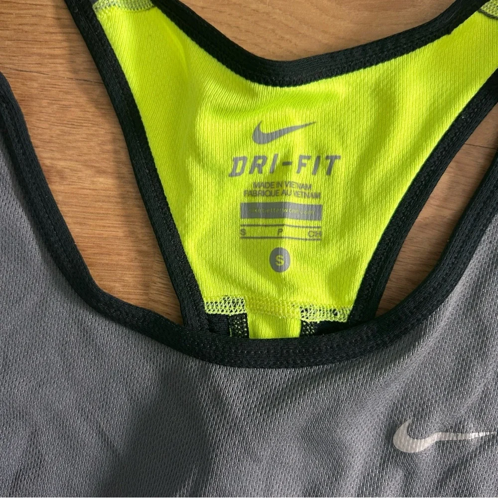 Nike grey and green dri-fit activewear tank top Size S